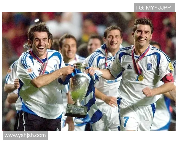 回顾希腊足球传奇人物的辉煌岁月与成就